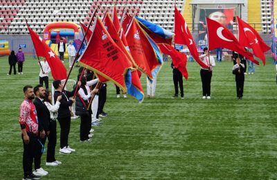 Uczniowie z Cienina Zabornego na meczu Lecha Poznań