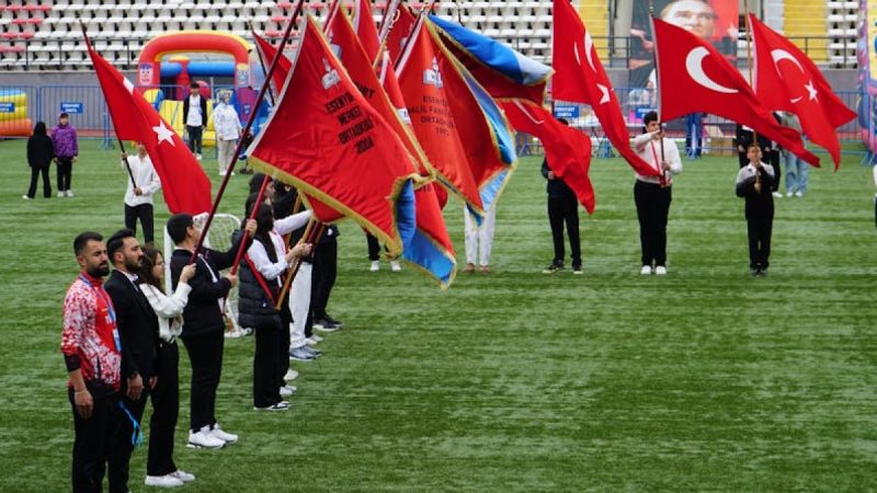 Uczniowie z Cienina Zabornego na meczu Lecha Poznań