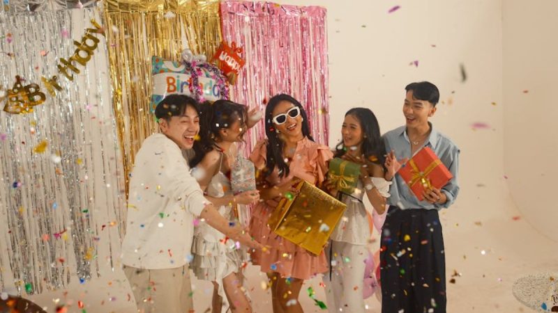 Prezenty dla nastolatków: od atrakcji miejskich po ekstremalne przeżycia