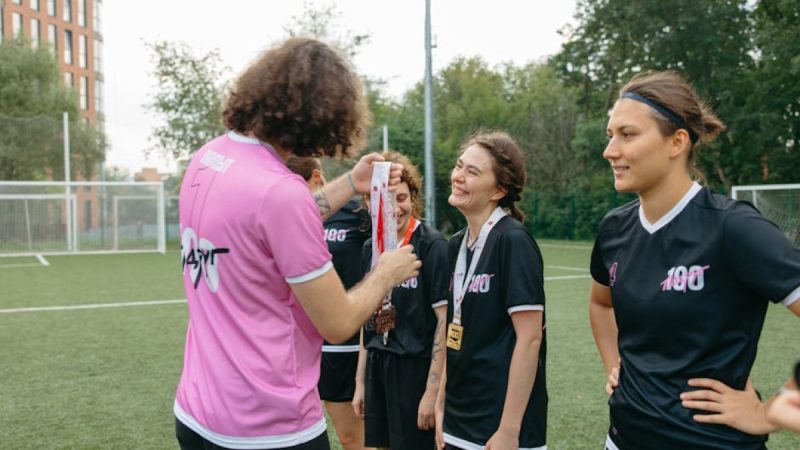Mistrzynie Powiatu w Piłce Nożnej: Uczennice z Kawnic Niepokonane