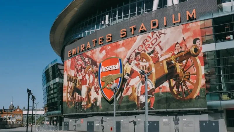 Golina zyskała nową sportową wizytówkę. Mural kibiców Polonii łączy tradycję z futbolem