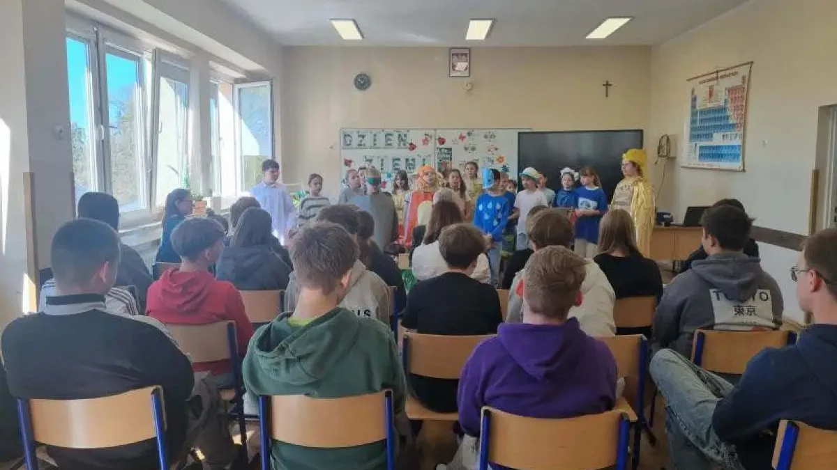 Gmina Powidz świętuje Dzień Ziemi z młodzieżą