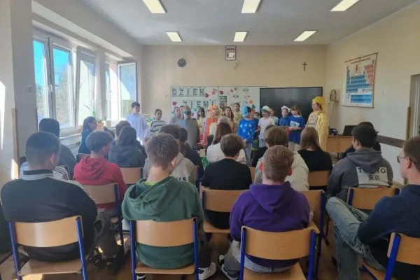 Gmina Powidz świętuje Dzień Ziemi z młodzieżą
