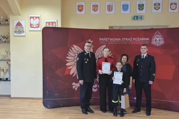 Młode strażaczki z gminy Orchowo z sukcesami w turnieju wiedzy pożarniczej
