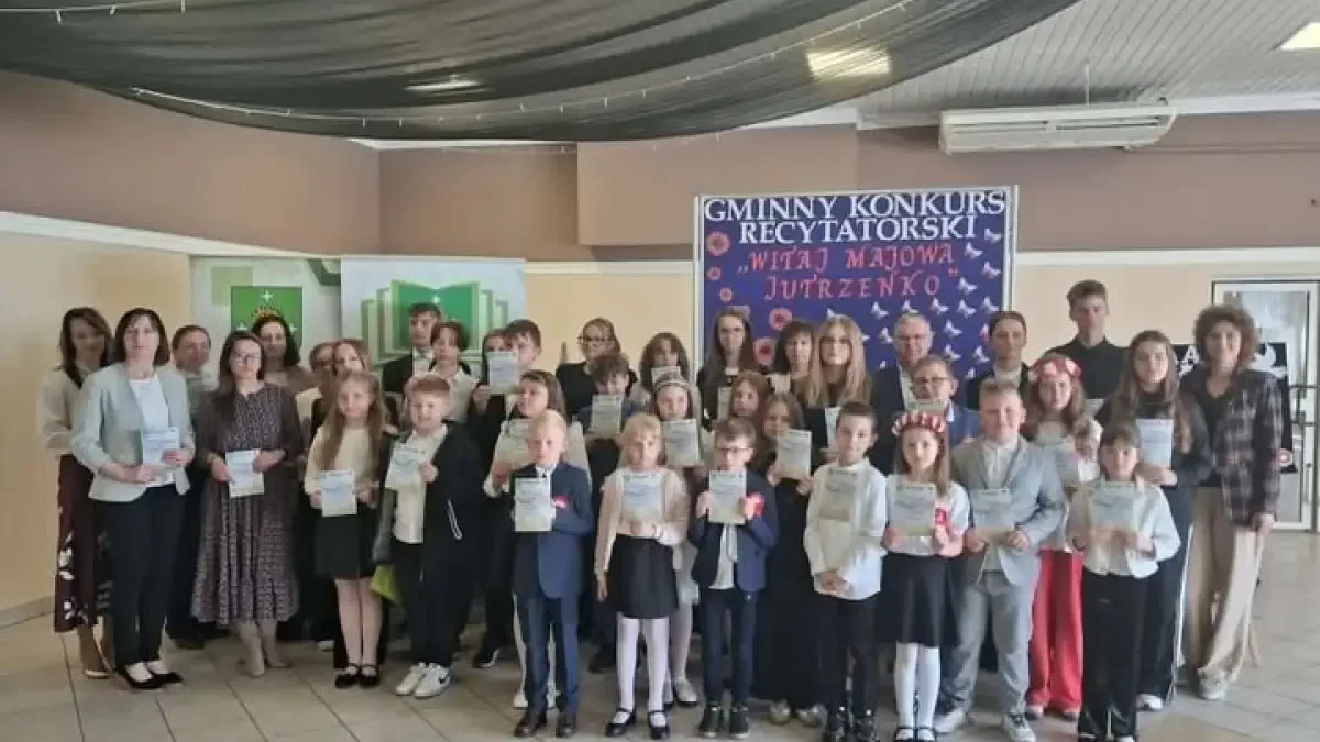 Młodzi recytatorzy z gminy Słupca uczcili 235. rocznicę Konstytucji 3 Maja