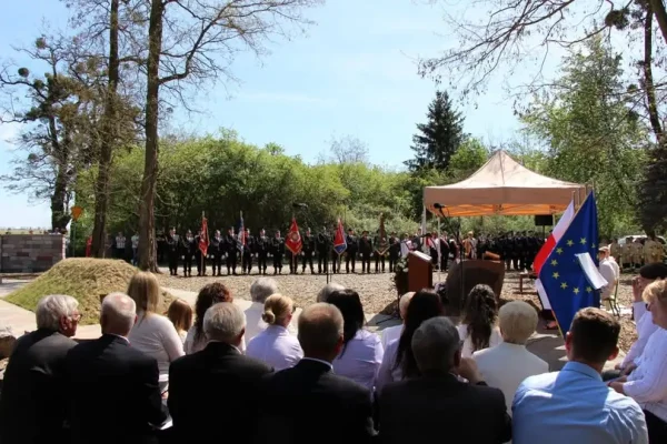 Gminne obchody 235. rocznicy Konstytucji 3 Maja w Mieczownicy