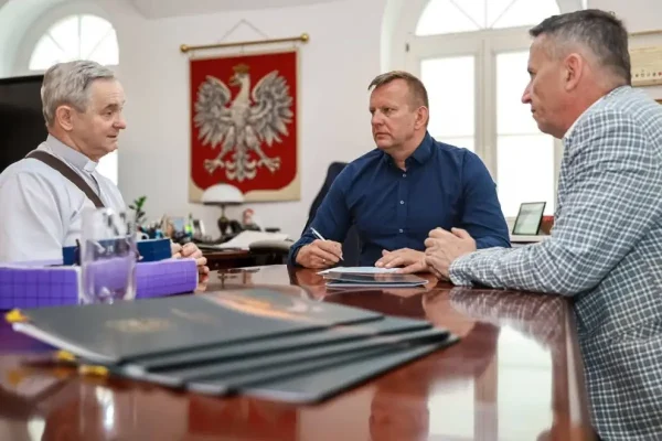 Powiat słupecki przeznaczył 9 200 zł na renowację portretu opata Antoniego Raczyńskiego