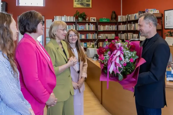 Ogólnopolski Dzień Bibliotek – życzenia i podziękowania dla bibliotekarzy w Strzałkowie, Ostrowitem i całym kraju