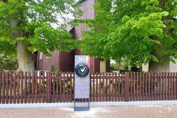 Nowe defibrylatory AED w gminie Orchowo – ratują życie w nagłych przypadkach